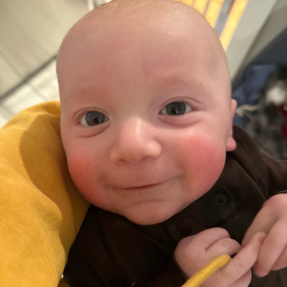 Meet your Posher, Stephanie - Picture 1 of 1